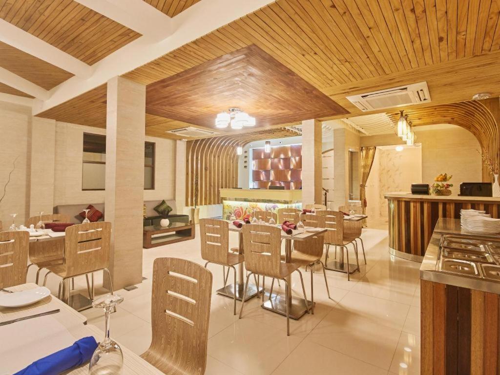 Lonuveli Hotel Hulhumale Kültér fotó