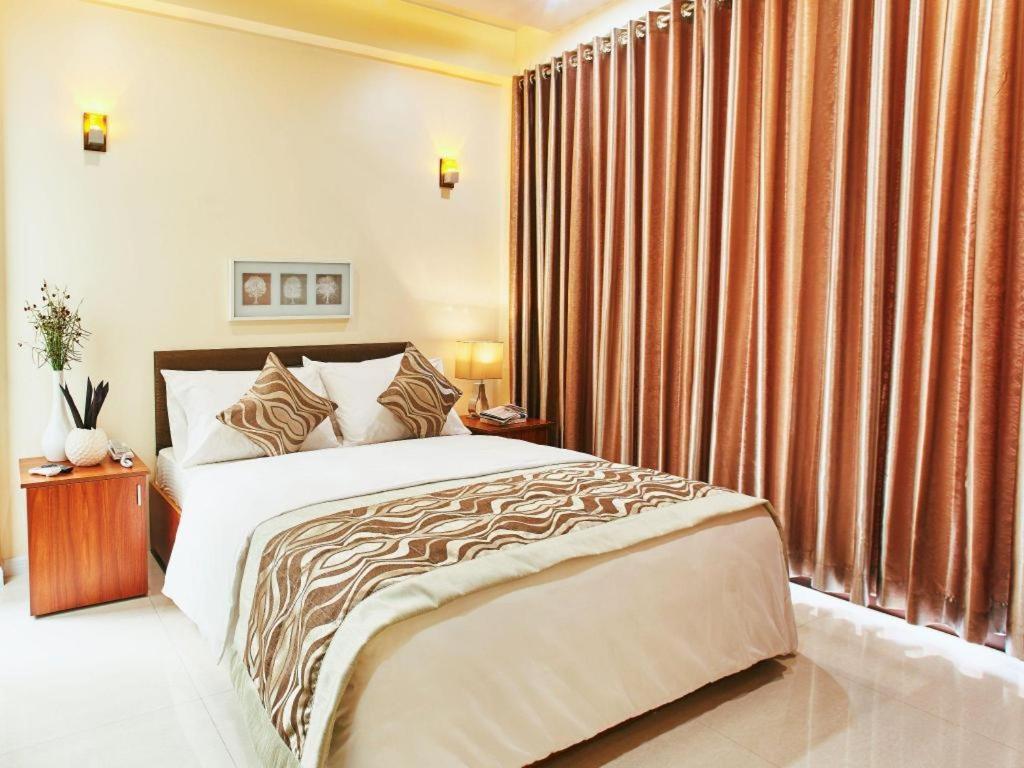 Lonuveli Hotel Hulhumale Kültér fotó