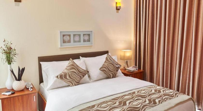 Lonuveli Hotel Hulhumale Kültér fotó